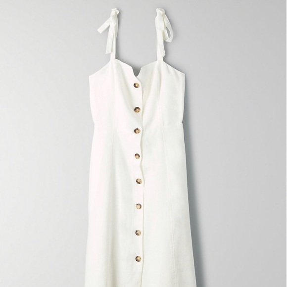 Aritzia Dresses & Skirts - Brand New Aritzia White Dress